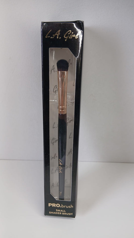 L.A. Girl – PRO.brush Small Shader Brush